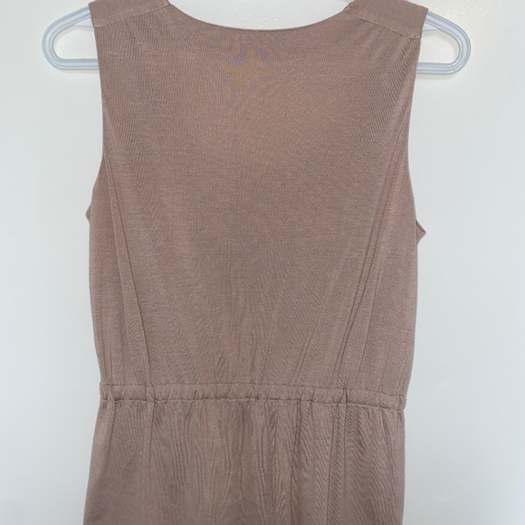 Babaton pleated peplum top - Picture 3 of 3